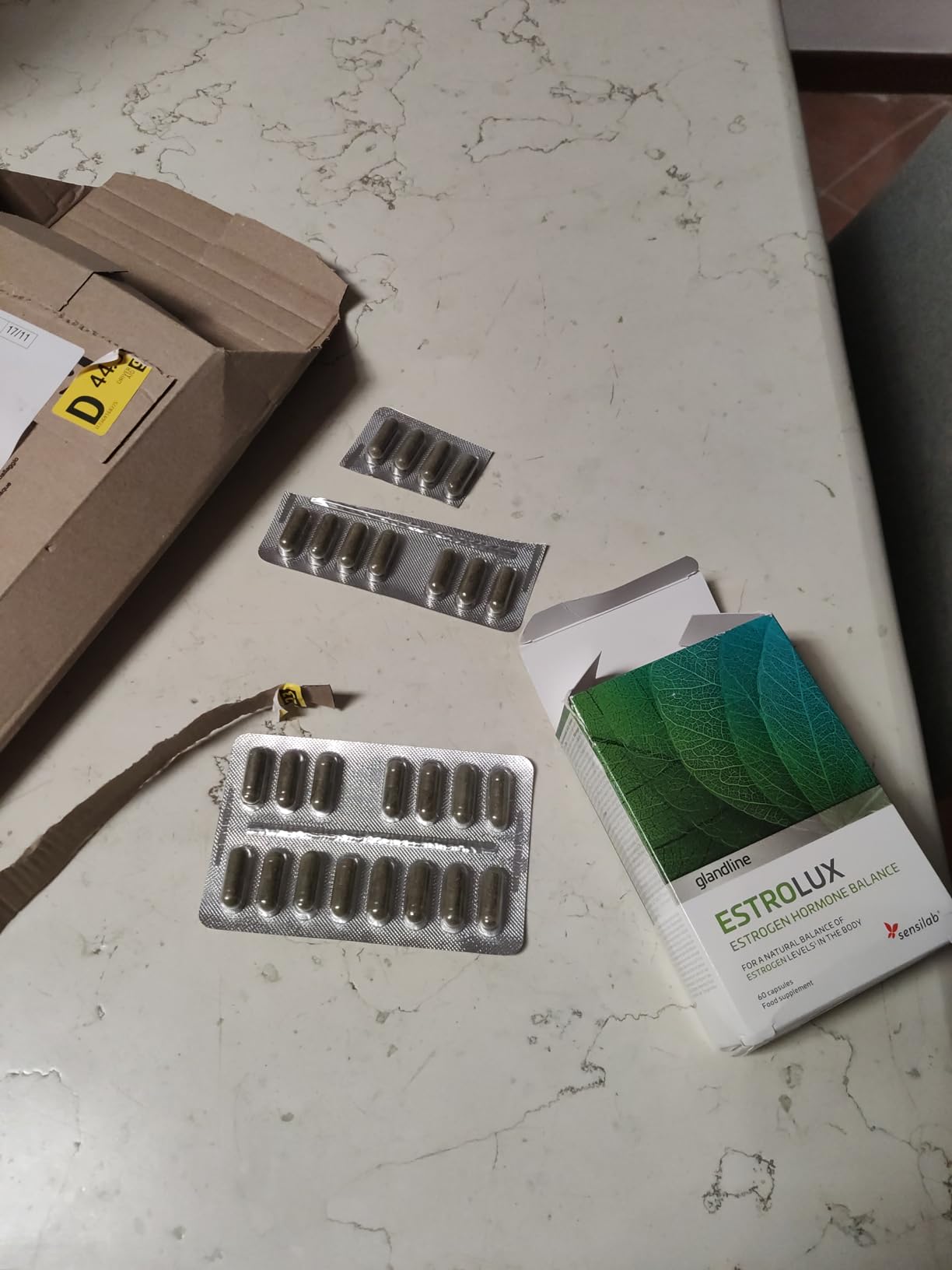 Sensilab Estrolux 120 capsule 120 equilibrio estrogeni
