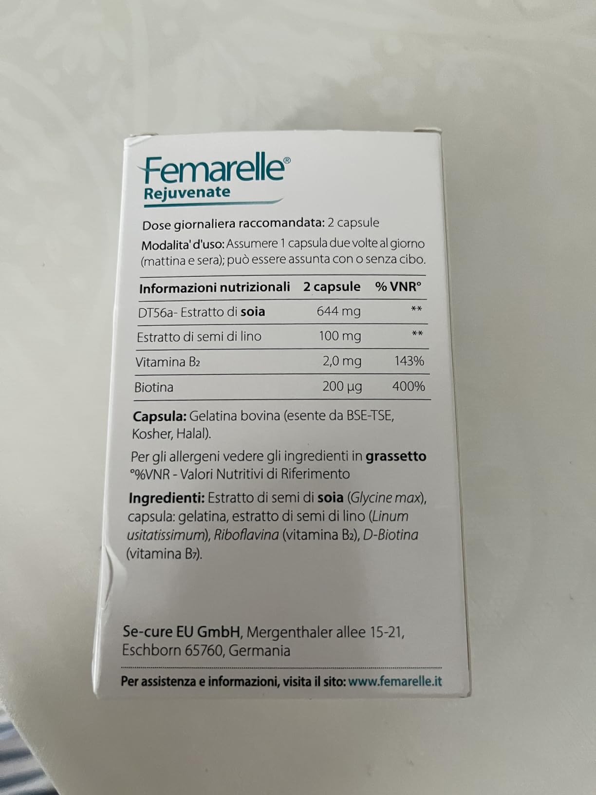 Femarelle Rejuvenate integratore per umore pelle e capelli senza ormoni