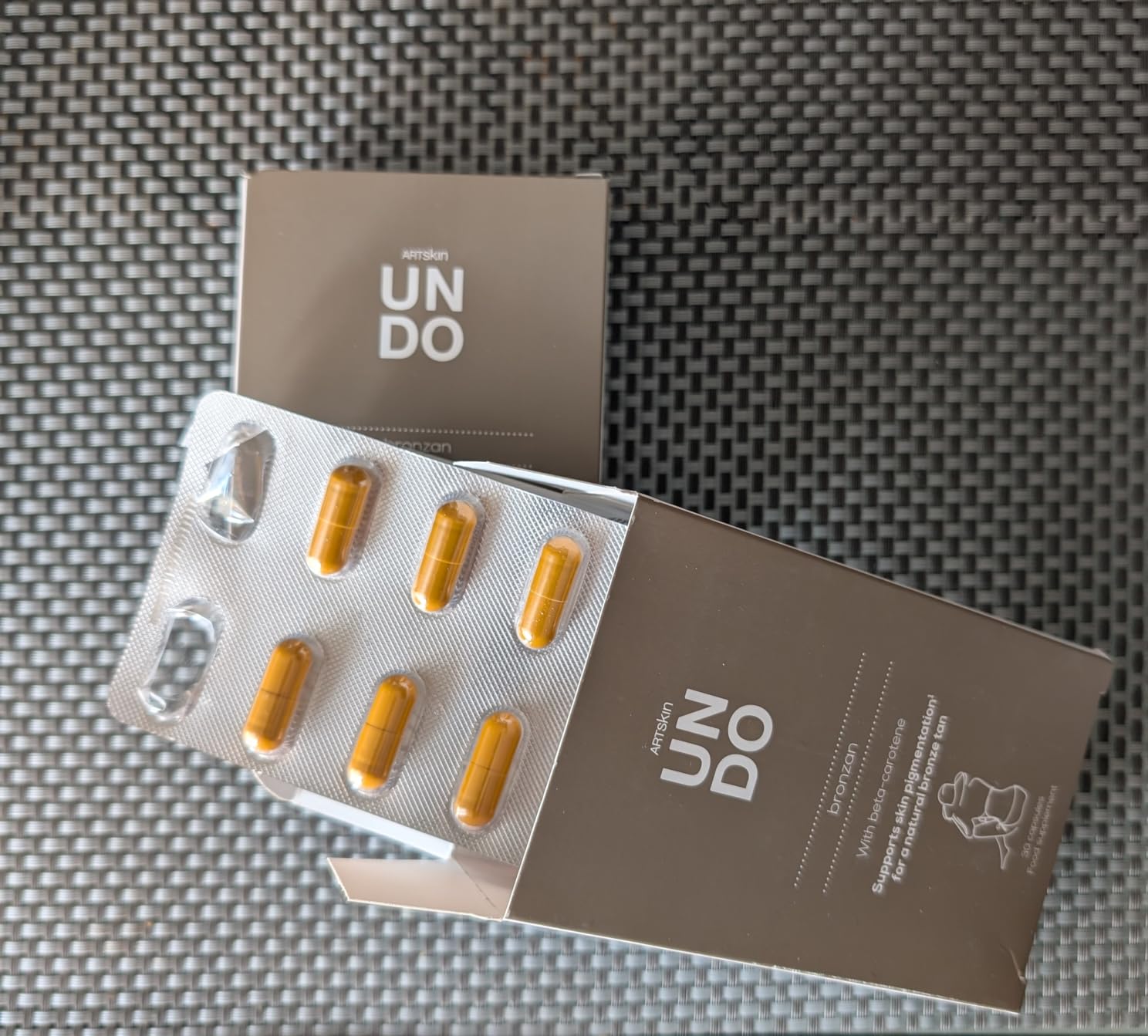 Sensilab Undo Bronzan Integratore Capsule 60 gg Betacarotene